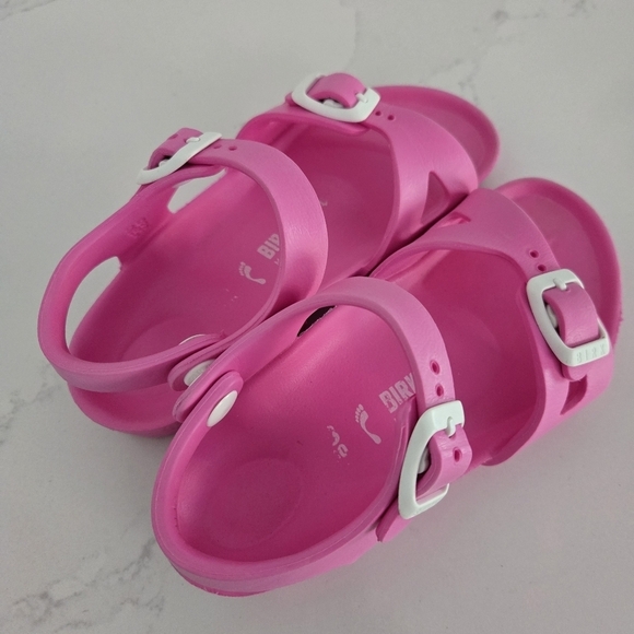 Birkenstock Other - Birkenstock Rio Essentials Kids EVA Buckle Sandal Waterproof Size 10